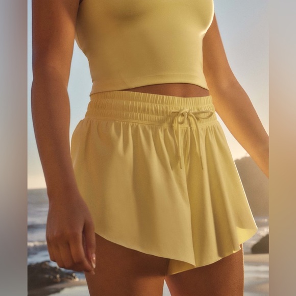 Gilly Hicks Active Flutter Shorts - Picture 7 of 7